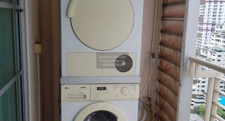 For rent 2 bedrooms condo in Ratchathewi, Bangkok