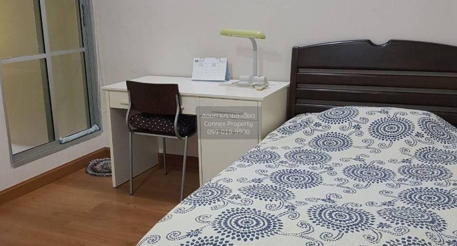 For rent 2 bedrooms condo in Ratchathewi, Bangkok