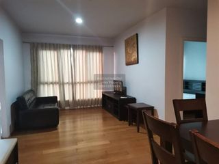 Wohnung zur Miete mit 2 Zimmer in Khlong San, Bangkok