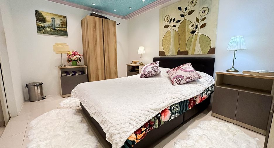 À vendre 1 chambre condo à Pratumnak, Pattaya