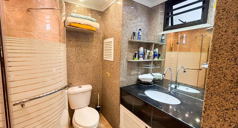 À vendre 1 chambre condo à Pratumnak, Pattaya