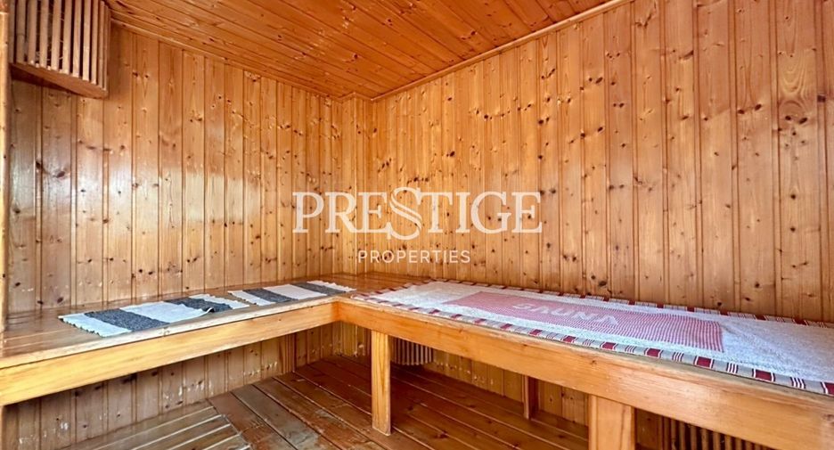 For sale 5 bedrooms house in Mueang Nonthaburi, Nonthaburi