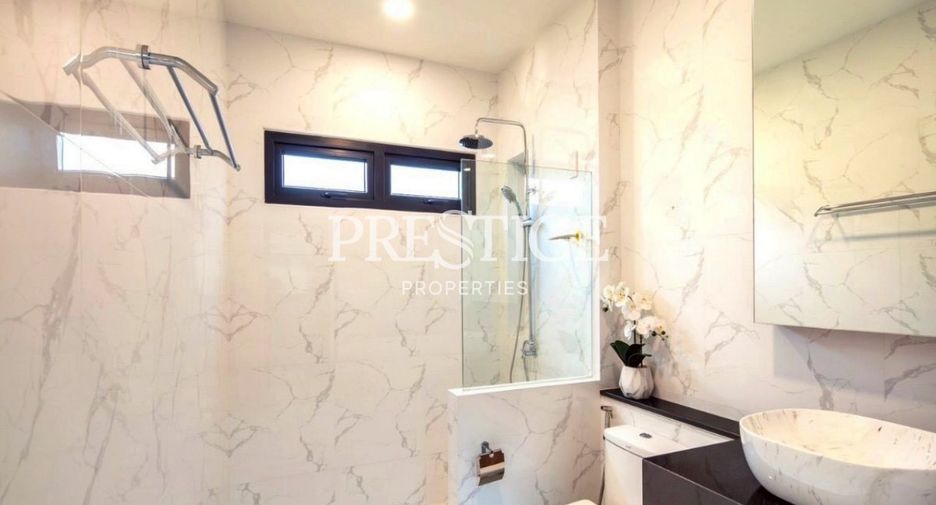 For sale 3 ベッドルーム house in Bang Lamung, Chonburi