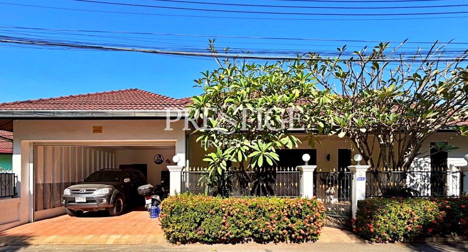 For sale 4 bedrooms house in East Pattaya, Pattaya