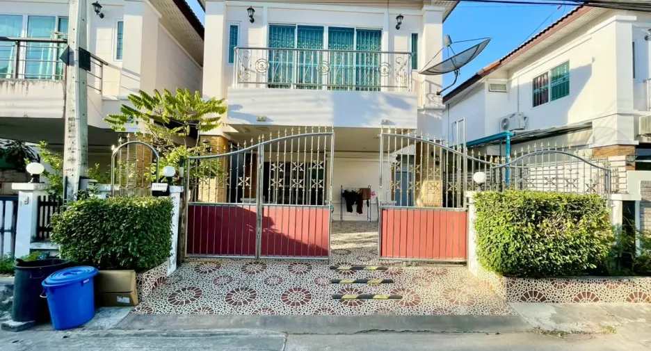 For rent 3 bedrooms house in Bang Lamung, Chonburi