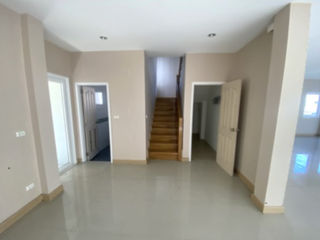 For sale 1 bed house in Saphan Sung, Bangkok