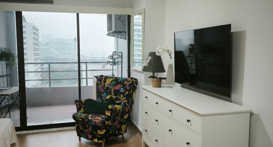 For sale 1 bed condo in Bang Lamung, Chonburi