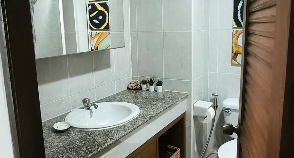 For sale 1 bed condo in Bang Lamung, Chonburi