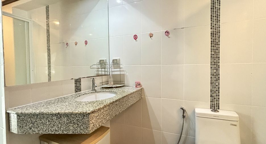 À vendre 1 chambre condo à Pratumnak, Pattaya