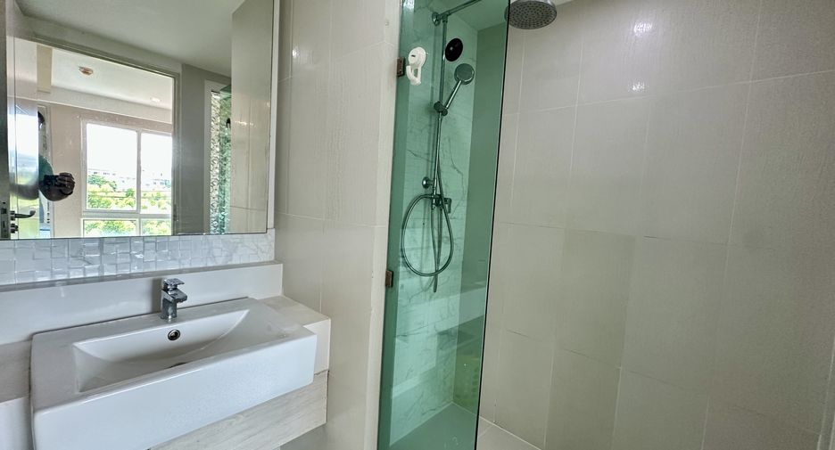 For sale 1 bed condo in Jomtien, Pattaya