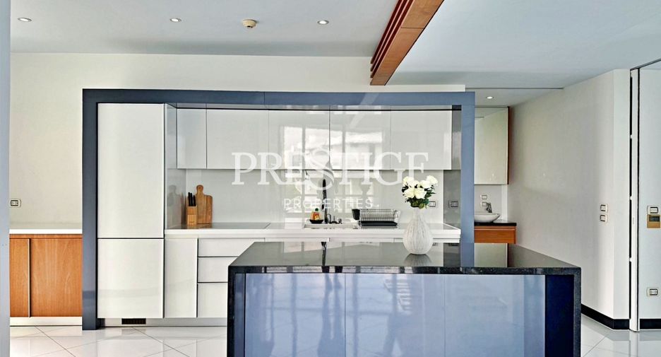 For rent 2 bedrooms condo in Sattahip, Chonburi