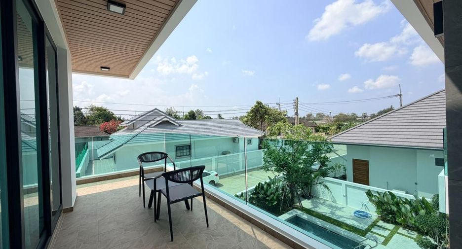 Casa en venta de 5 habitaciones en Bang Lamung, Chonburi