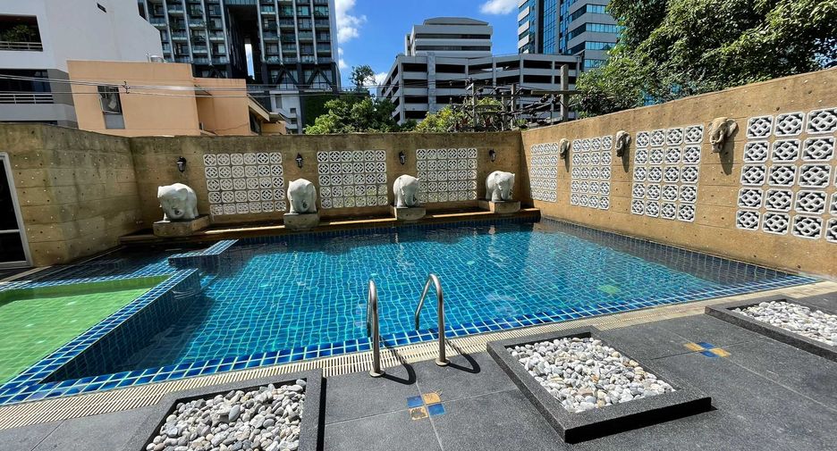 Wohnung zur Miete mit 3 Zimmer in Sathon, Bangkok