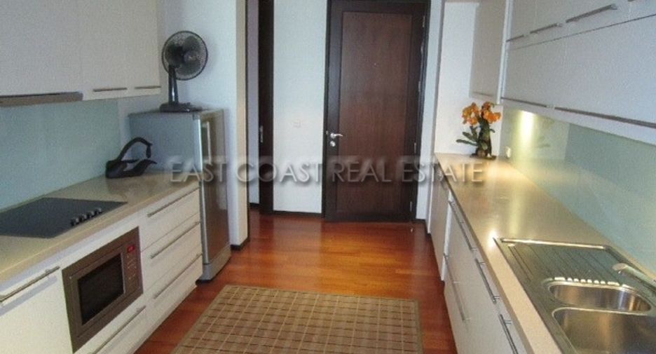 For sale and for rent studio condo in Central Pattaya, Pattaya