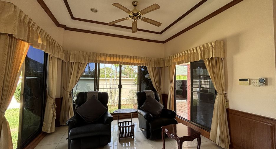Casa en venta de 3 habitaciones en Bang Lamung, Chonburi