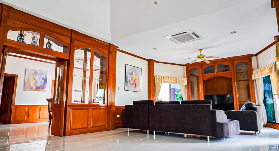 Casa en venta de 3 habitaciones en Bang Lamung, Chonburi