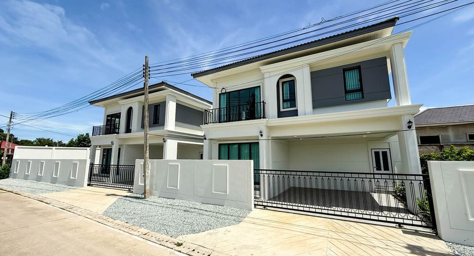 Casa en venta de 3 habitaciones en Sattahip, Chonburi