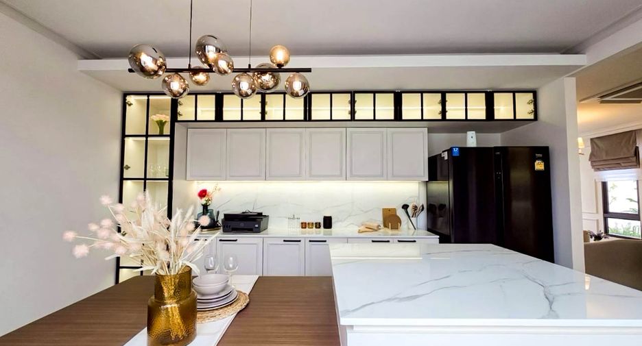 Casa en venta de 3 habitaciones en Sattahip, Chonburi