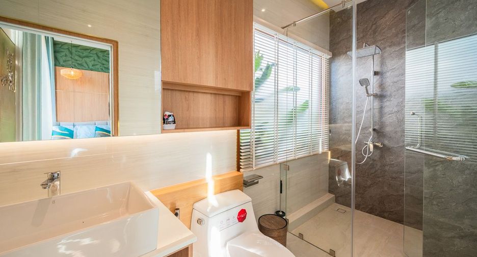 Haus zum Kauf mit 5 Zimmer in Bang Lamung, Chonburi