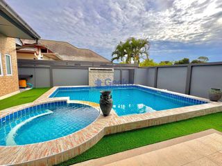 For sale 3 bedrooms house in Bang Lamung, Chonburi