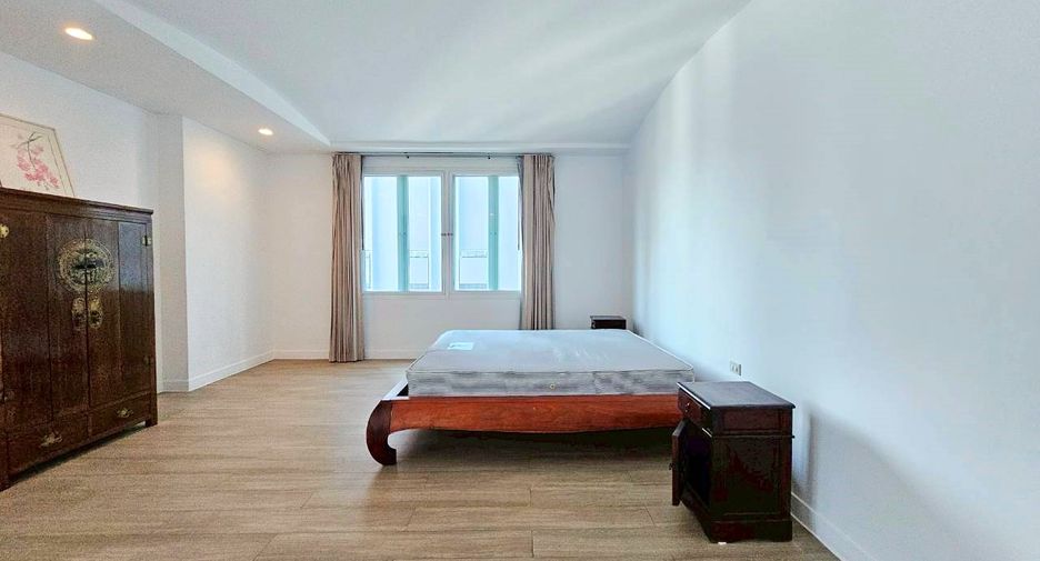 Wohnung zur Miete mit 4 Zimmer in Watthana, Bangkok