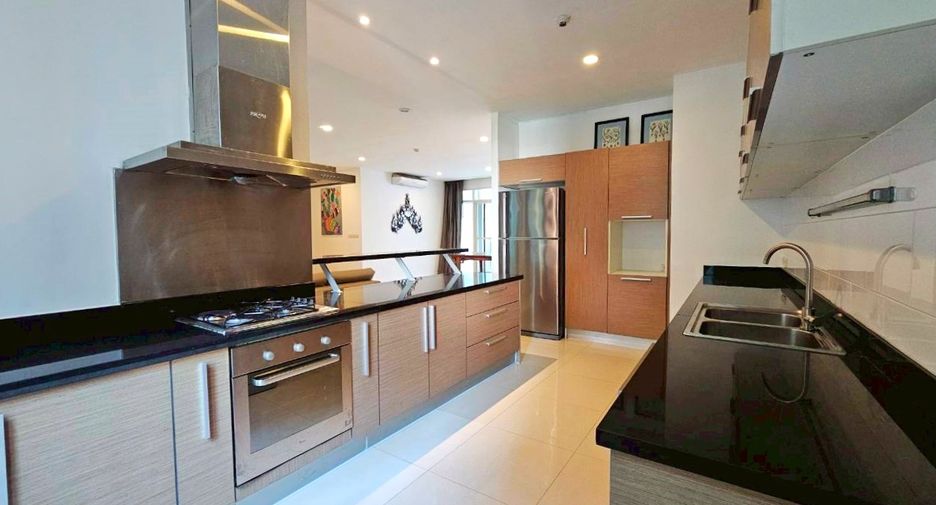 Wohnung zur Miete mit 4 Zimmer in Watthana, Bangkok