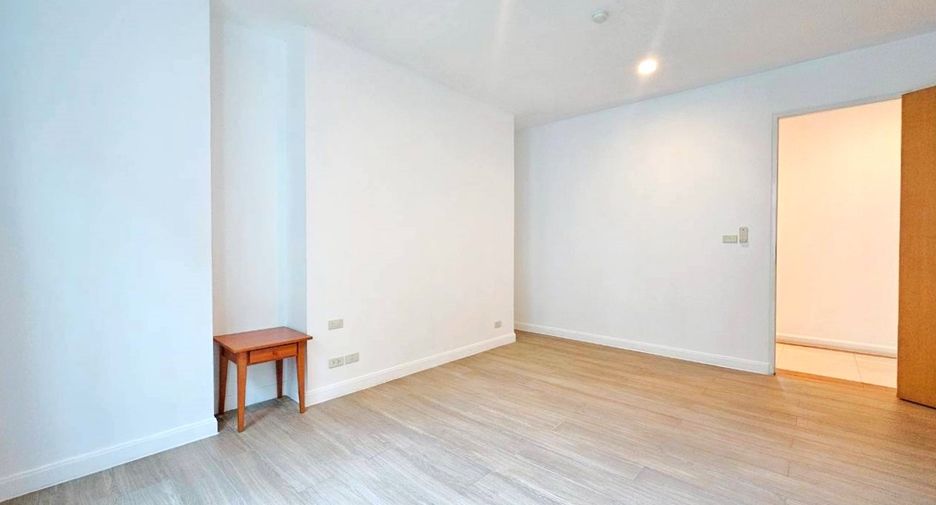 Wohnung zur Miete mit 4 Zimmer in Watthana, Bangkok