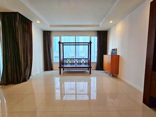 Wohnung zur Miete mit 4 Zimmer in Watthana, Bangkok