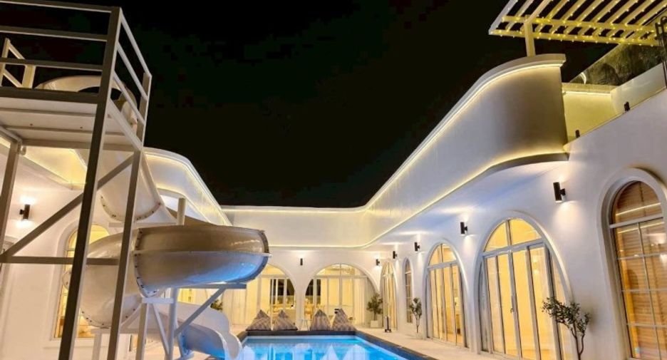 Casa en venta de 5 habitaciones en Bang Lamung, Chonburi