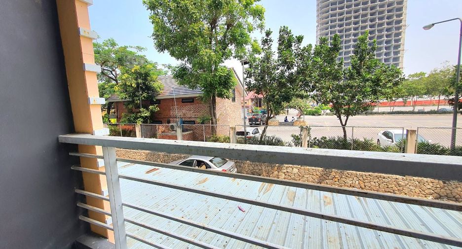For sale 1 Beds condo in Bang Lamung, Chonburi