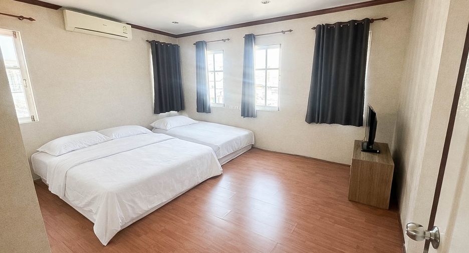 For sale 3 bedrooms house in Bang Lamung, Chonburi