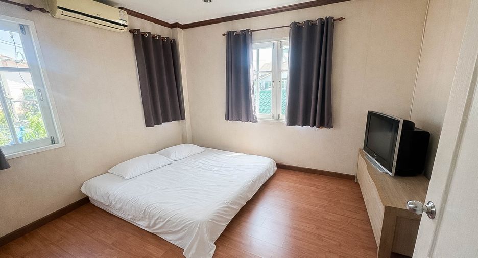 For sale 3 bedrooms house in Bang Lamung, Chonburi