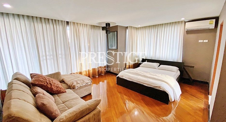 For sale 3 bedrooms condo in Bang Lamung, Chonburi