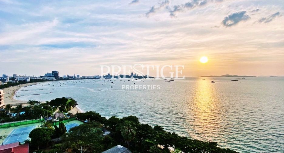 For sale 3 bedrooms condo in Bang Lamung, Chonburi