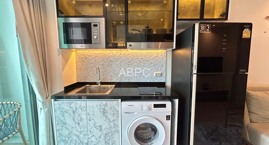For rent 1 bed condo in Bang Lamung, Chonburi