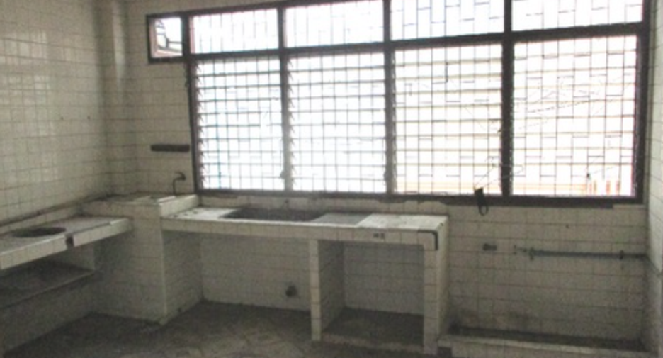 For sale 1 bed retail Space in Huai Khwang, Bangkok