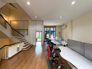 For sale 3 bedrooms townhouse in Bang Na, Bangkok