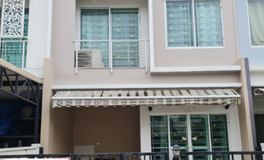 For sale 3 bedrooms townhouse in Rat Burana, Bangkok