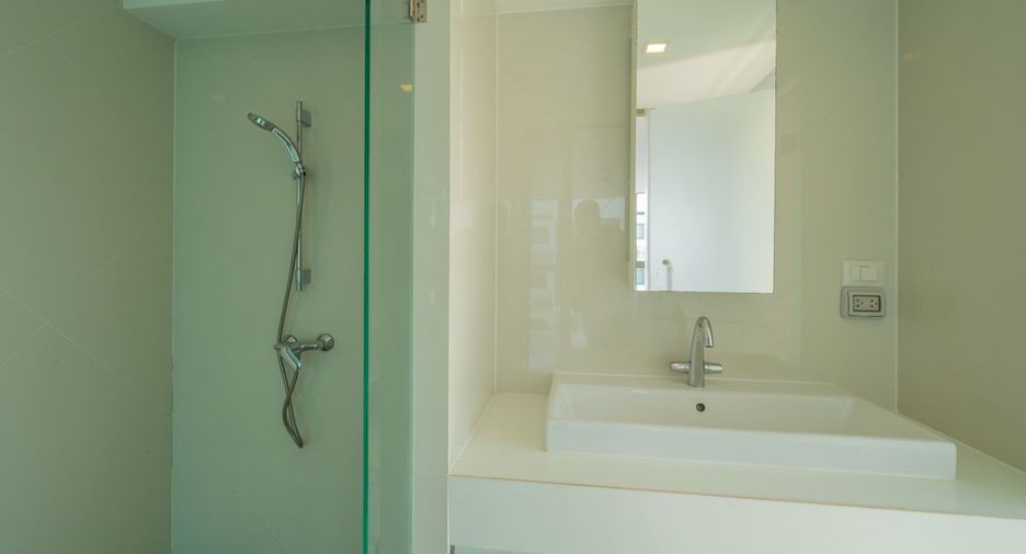 For sale 2 bedrooms condo in Bang Lamung, Chonburi