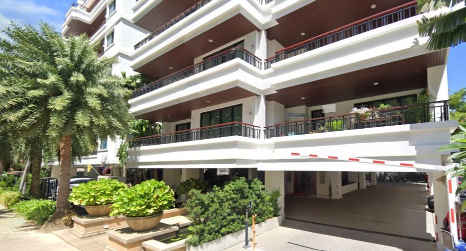 For sale 1 bed condo in San Kamphaeng, Chiang Mai