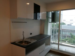 For sale 2 bedrooms condo in Huai Khwang, Bangkok