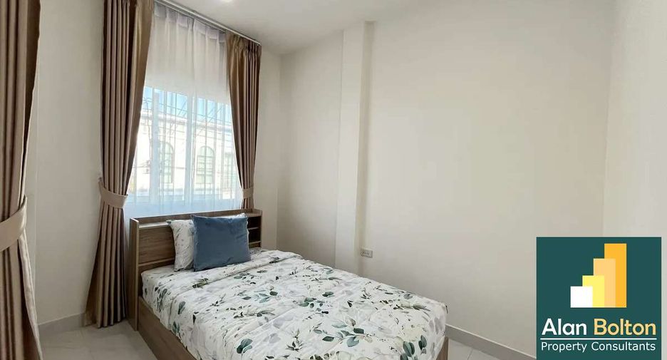 Casa adosada en venta de 2 habitaciones en East Pattaya, Pattaya
