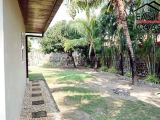 Haus zum Kauf mit 4 Zimmer in Bang Lamung, Chonburi