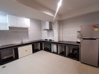 Reihenhaus zur Miete mit 3 Zimmer in Wang Thonglang, Bangkok
