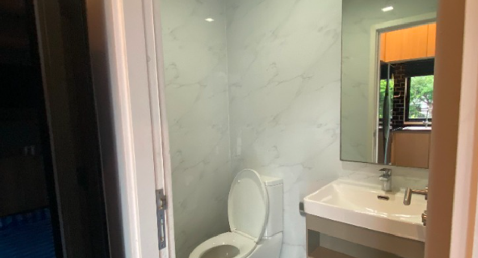 For sale 3 bedrooms townhouse in Yan Nawa, Bangkok