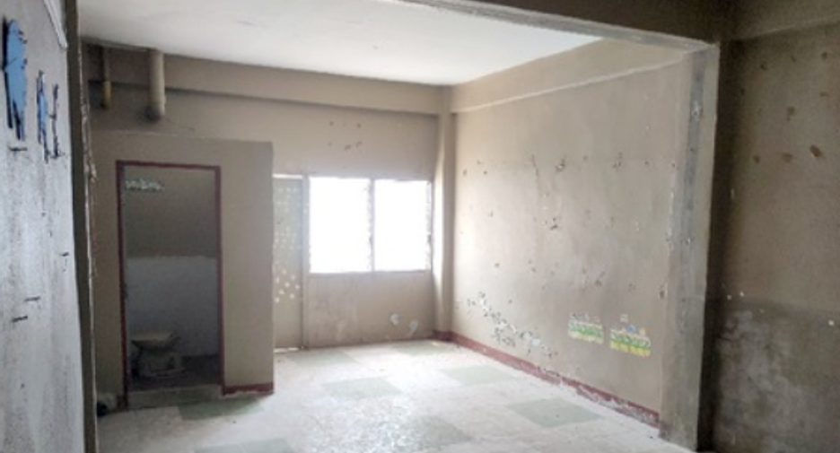 For sale 1 bed retail Space in Bang Khun Thian, Bangkok