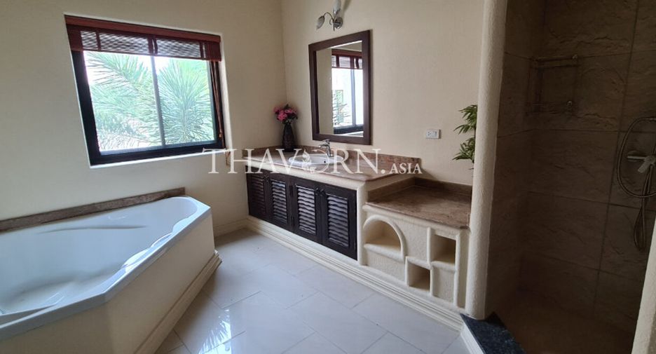 For sale 3 bedrooms house in Bang Lamung, Chonburi
