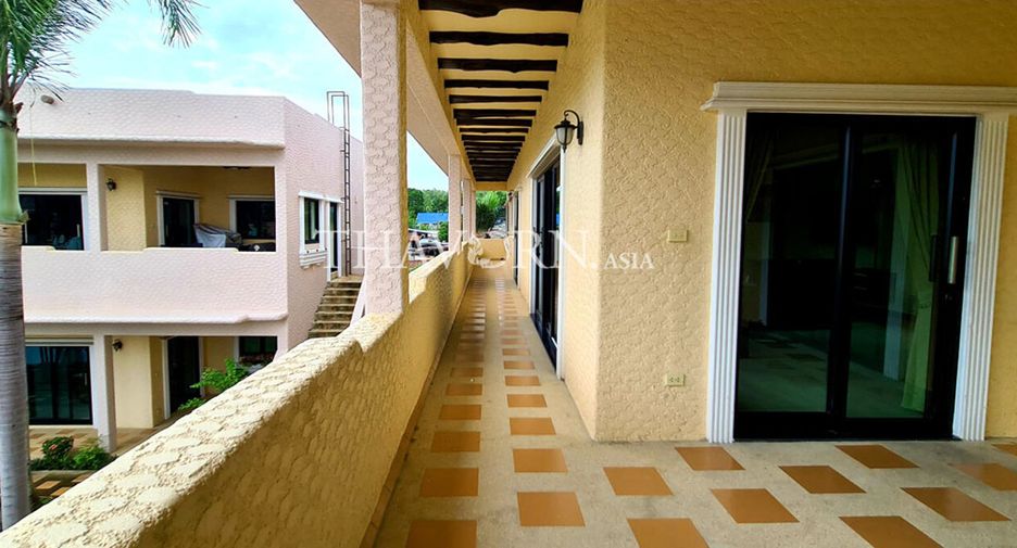 For sale 3 bedrooms house in Bang Lamung, Chonburi