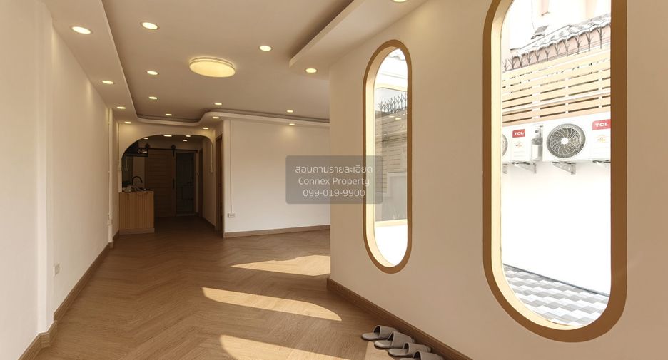 For sale 2 bedrooms townhouse in Bueng Kum, Bangkok