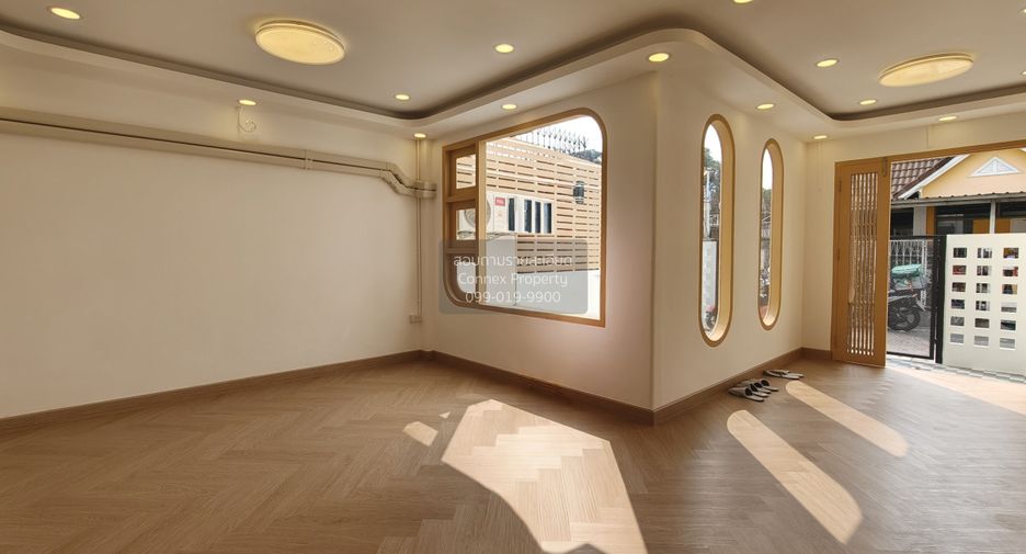 For sale 2 bedrooms townhouse in Bueng Kum, Bangkok